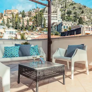 https://mosaico-taormina-guest-house.sicilyhotelsitaly.net