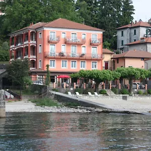 Riva Hotel